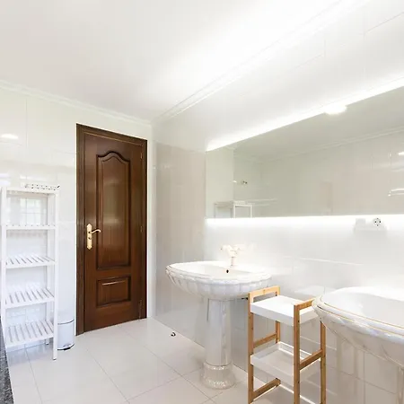 Campo Medas , En Medio De La Naturaleza Con Piscina Privada De Sal Villa Gondomar